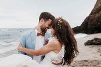 beautiful-bride-groom-beach